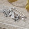 Accessories & Home * | Snowflake Charm Sweater Pin Silver