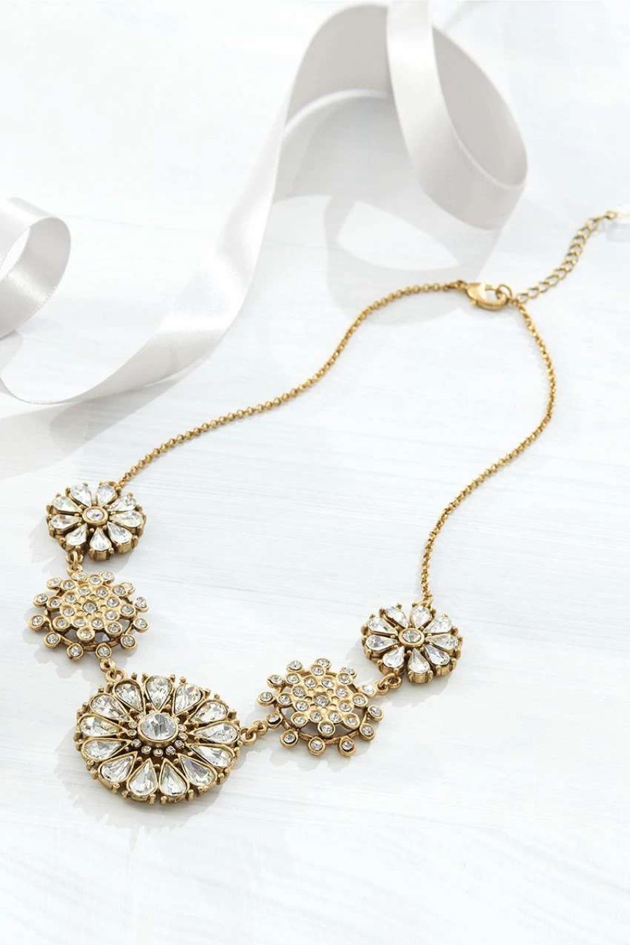 Accessories & Home * | Winter Magic Necklace Gold Multi