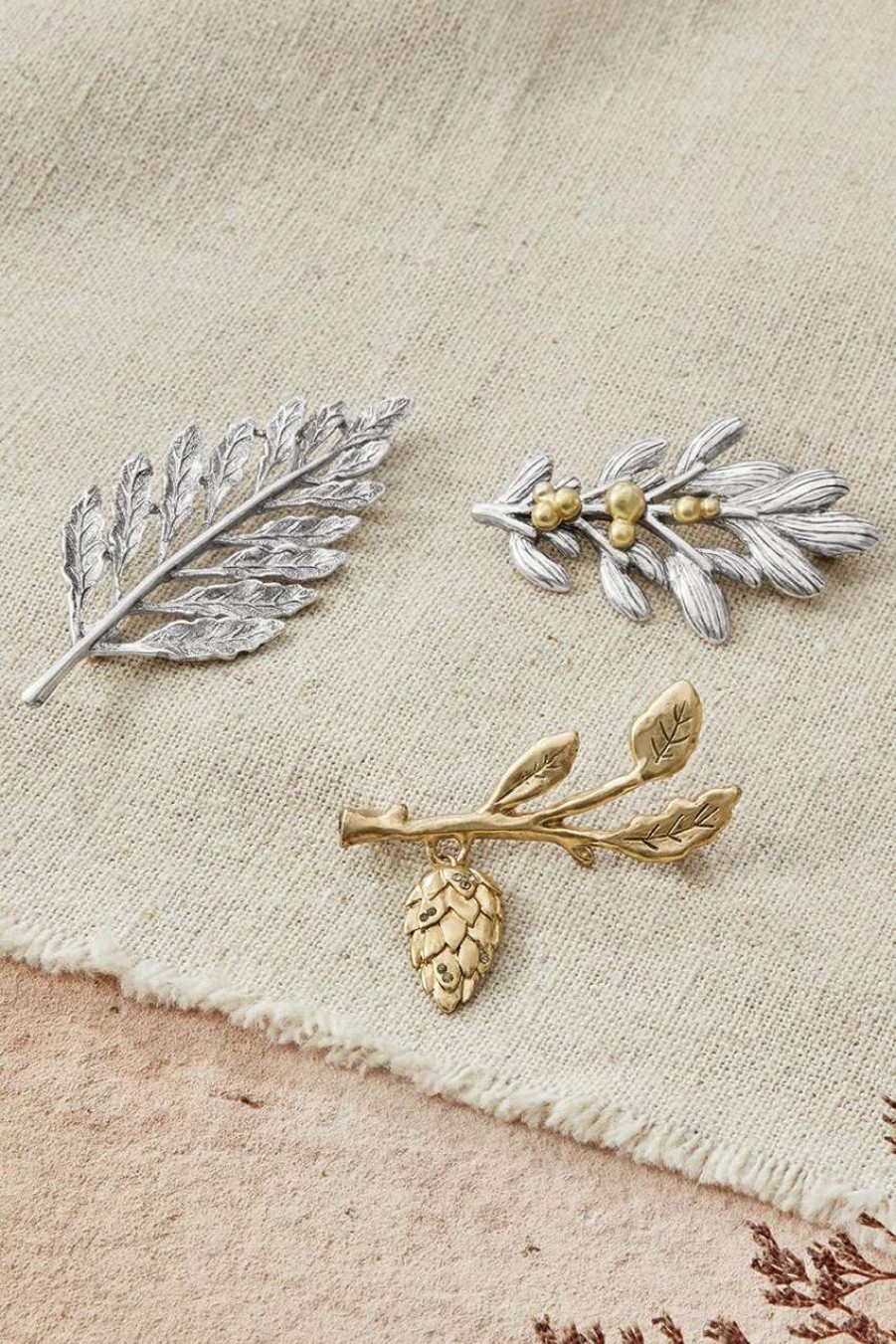 Accessories & Home * | Alder Leaf Pin Gold